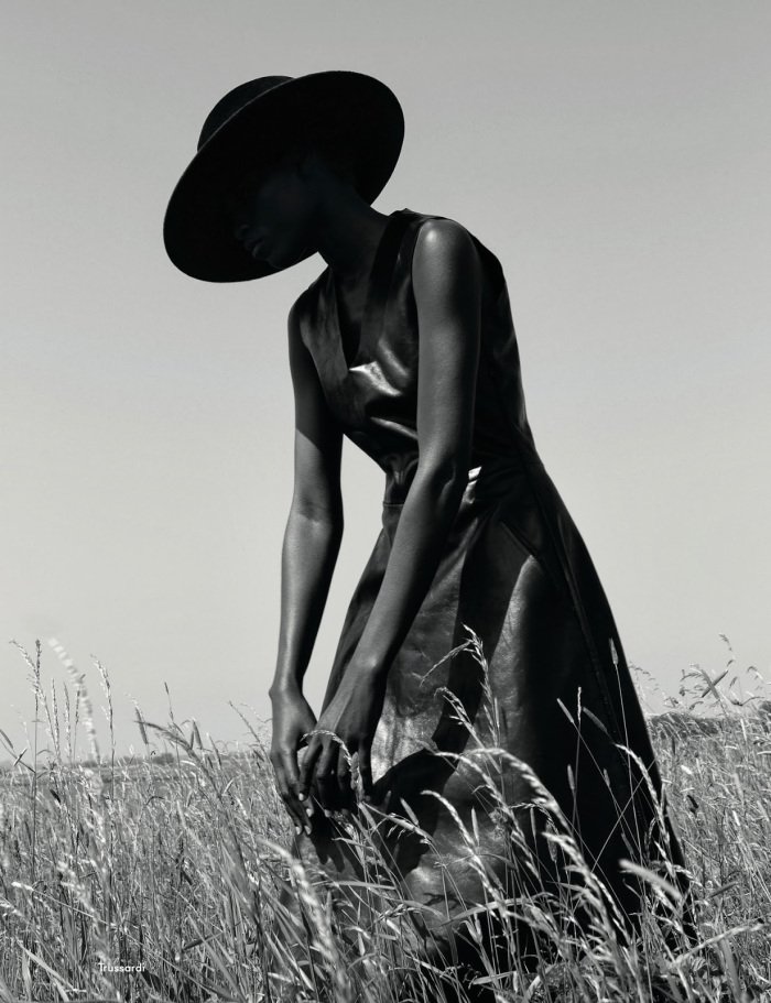 the-libertine-magazine-its-my-turn-kinc3a9e-diouf-by-viviane-sassen-for-another-magazine-autumn-2013-1